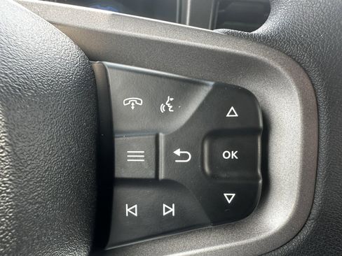 New 2025 Ford Bronco Base image 22