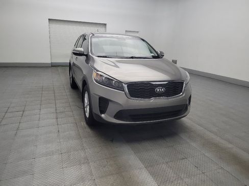 Used 2019 Kia Sorento FWD image 13