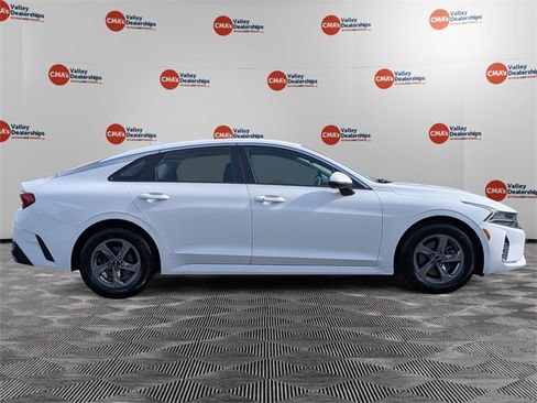 Used 2021 Kia K5 LXS image 4