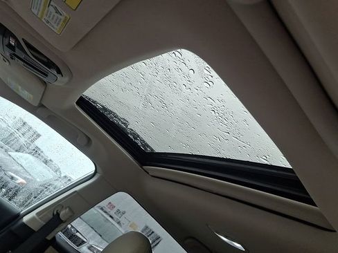 Used 2023 Subaru Outback Limited image 15