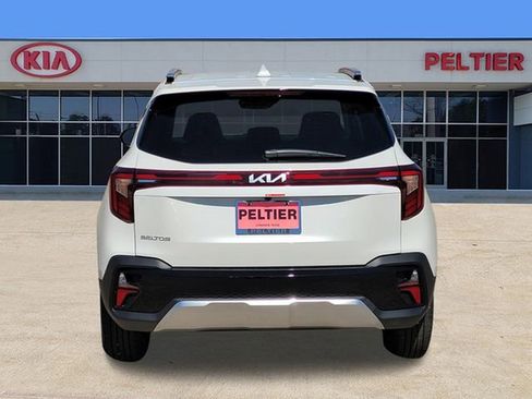 New 2026 Kia Seltos S FWD image 4