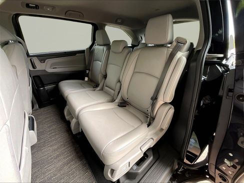 Used 2022 Honda Odyssey EX-L image 22