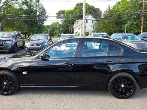 Used 2011 BMW 328i xDrive Sedan AWD/4WD image 9
