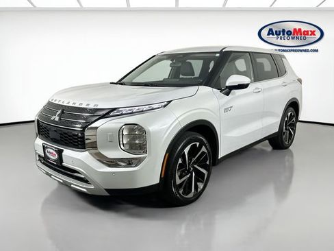 Used 2023 Mitsubishi Outlander SE AWD/4WD image 4