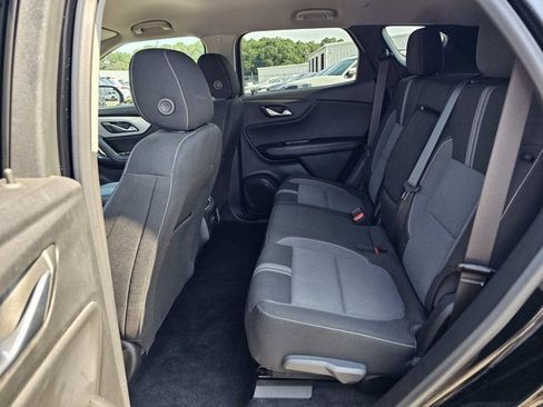 Used 2025 Chevrolet Blazer LT AWD/4WD image 30