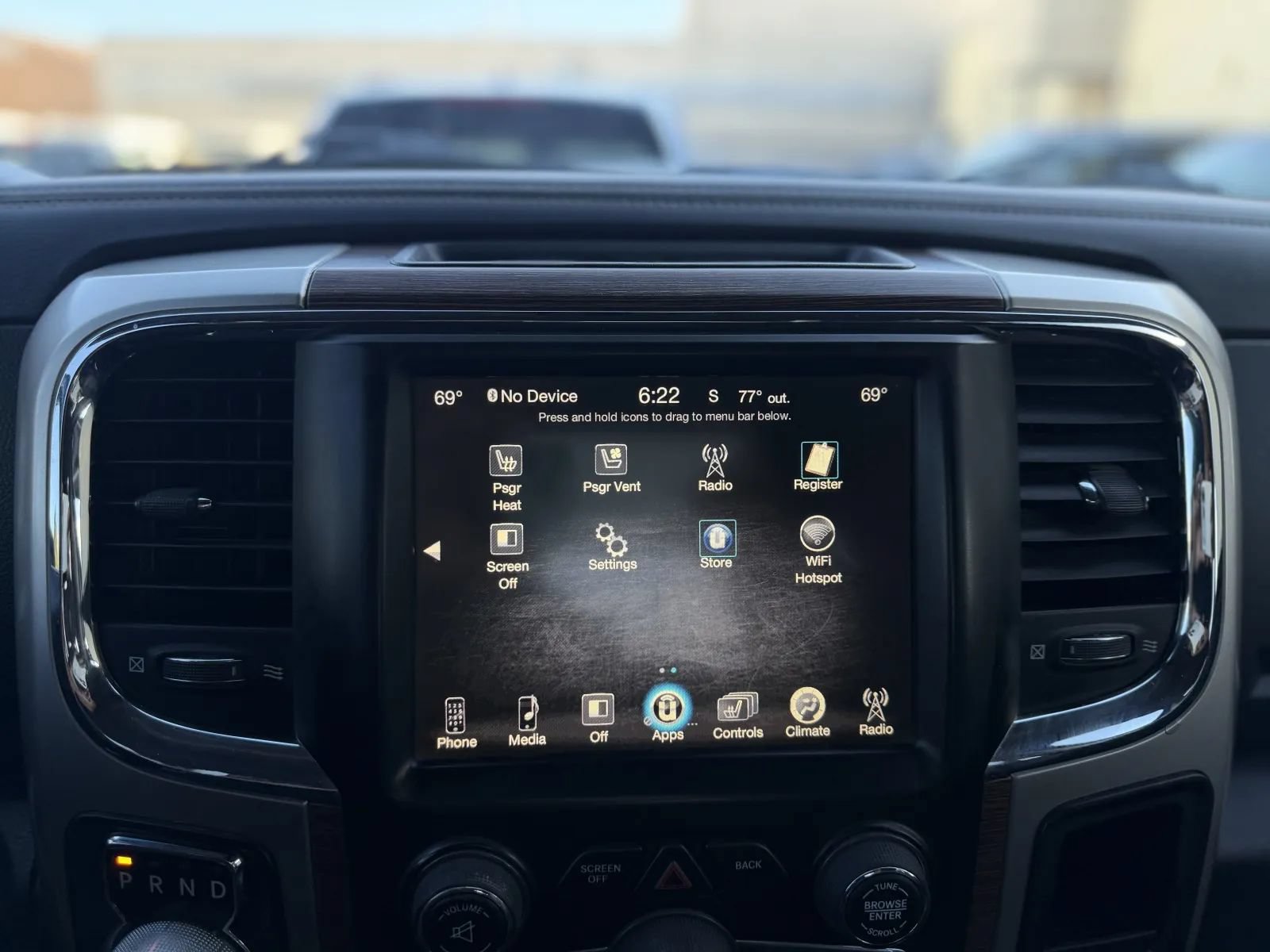 Used 2017 RAM 1500 Laramie AWD/4WD image 29
