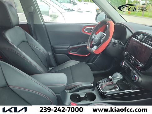 Certified 2023 Kia Soul GT-Line FWD image 11