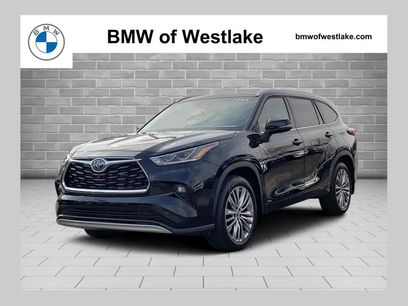 Used 2024 Toyota Highlander Platinum