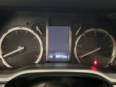 Used 2020 Toyota 4Runner Limited image 16