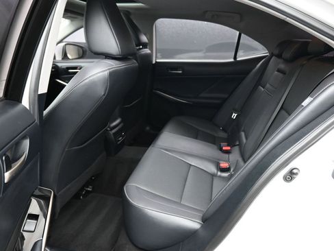 Used 2020 Lexus IS 300 image 29