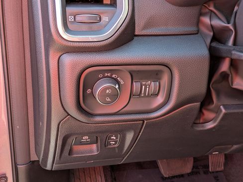 Used 2025 RAM 1500 Laramie w/ Sport Appearance Package image 15