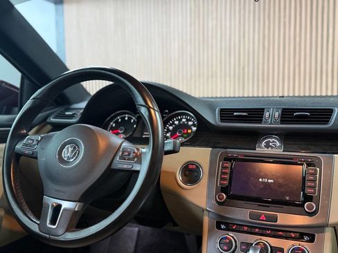 Used 2014 Volkswagen CC Executive FWD image 5