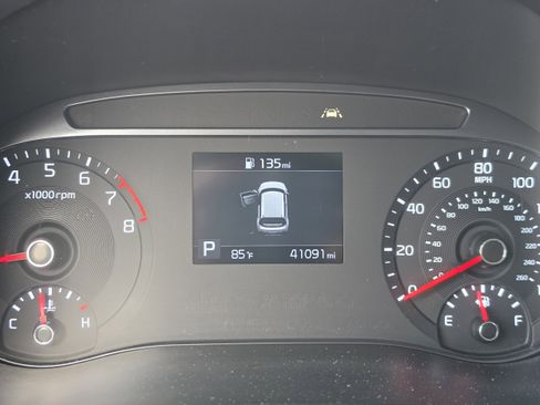 Used 2021 Kia Soul GT-Line FWD image 33