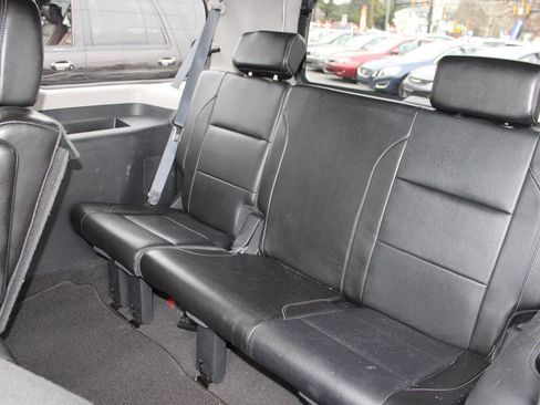Used 2015 Nissan Armada Platinum w/ 2nd Row Captain Seat Package image 23