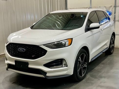 Used 2023 Ford Edge ST AWD/4WD image 3