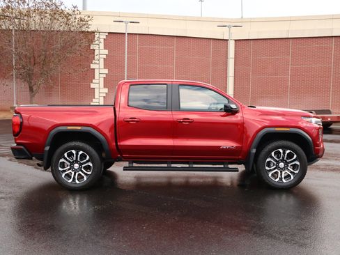 Certified 2024 GMC Canyon AT4 w/ AT4 Premium Package image 35