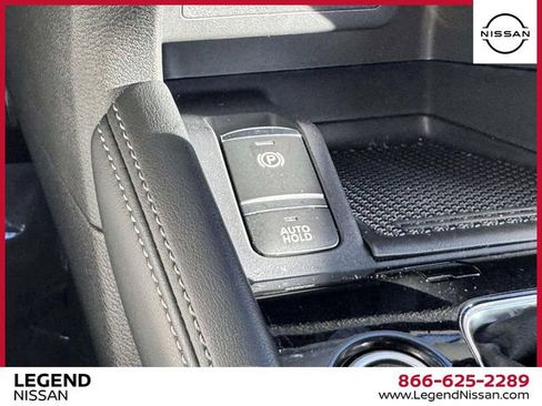 Certified 2024 Nissan Kicks SR w/ SR Premium Package image 30