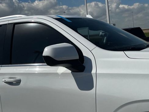 Used 2022 Chevrolet Tahoe LS w/ Driver Alert Package image 15