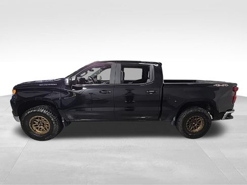 Used 2024 Chevrolet Silverado 1500 LT AWD/4WD image 10