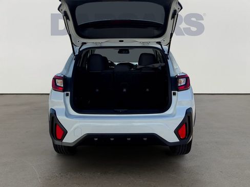 Used 2024 Subaru Crosstrek 2.0i image 14