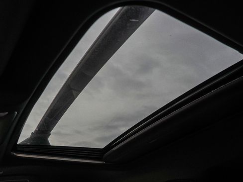 Certified 2025 Toyota RAV4 XSE image 22