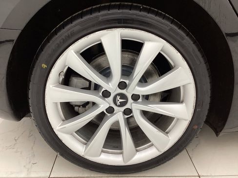 Used 2018 Tesla Model 3 Mid Range RWD image 47