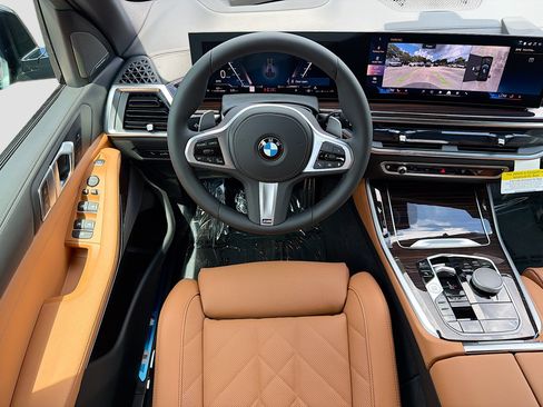 New 2026 BMW X5 xDrive40i w/ M Sport Package AWD/4WD image 16