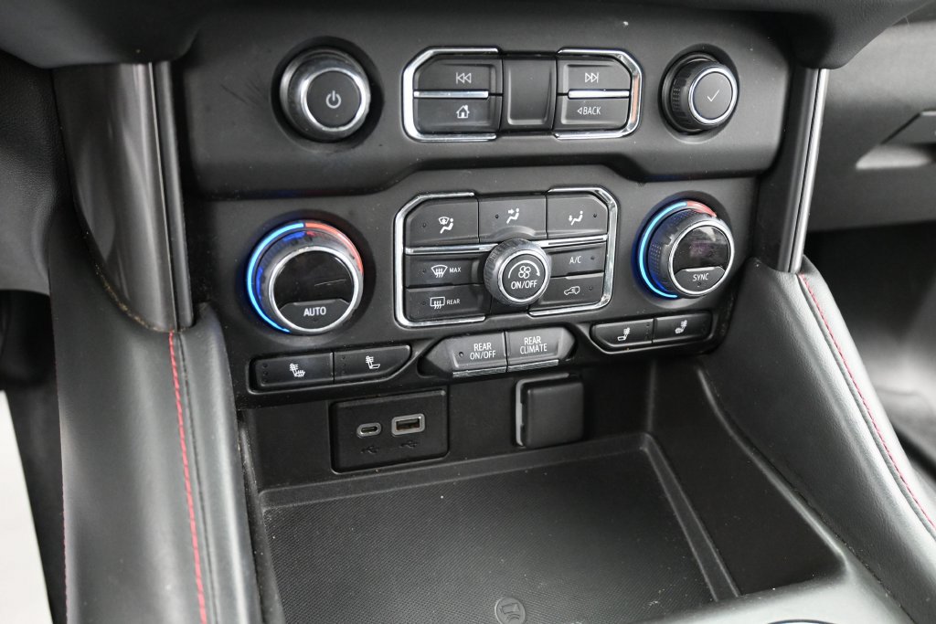 Used 2021 Chevrolet Tahoe RST AWD/4WD image 11