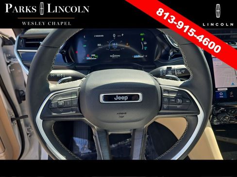 Used 2024 Jeep Grand Cherokee Limited 4xe AWD/4WD image 29