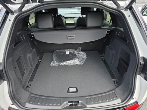 Used 2026 Land Rover Discovery Sport Landmark AWD/4WD image 15