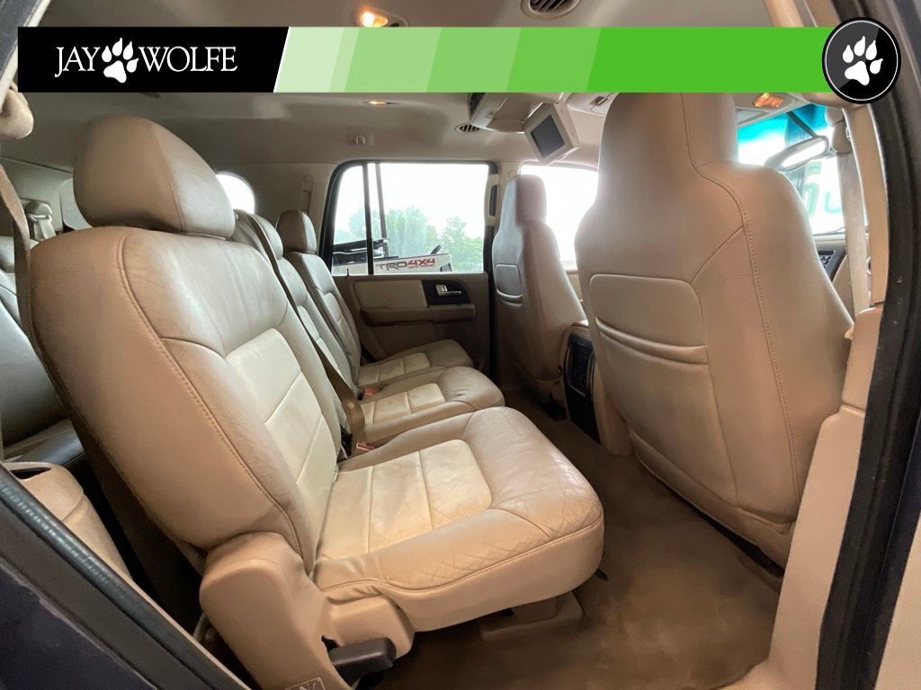 Used 2003 Ford Expedition Eddie Bauer RWD image 18