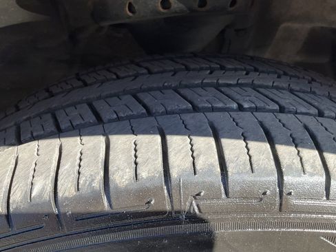 Used 2017 Subaru Outback 2.5i Limited image 73