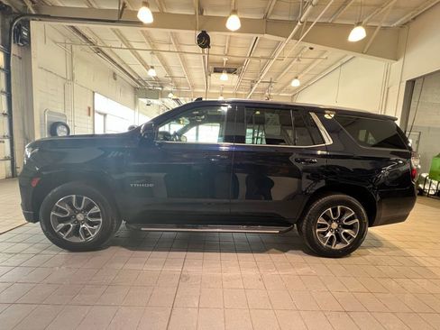 Used 2022 Chevrolet Tahoe LT w/ Luxury Package image 26