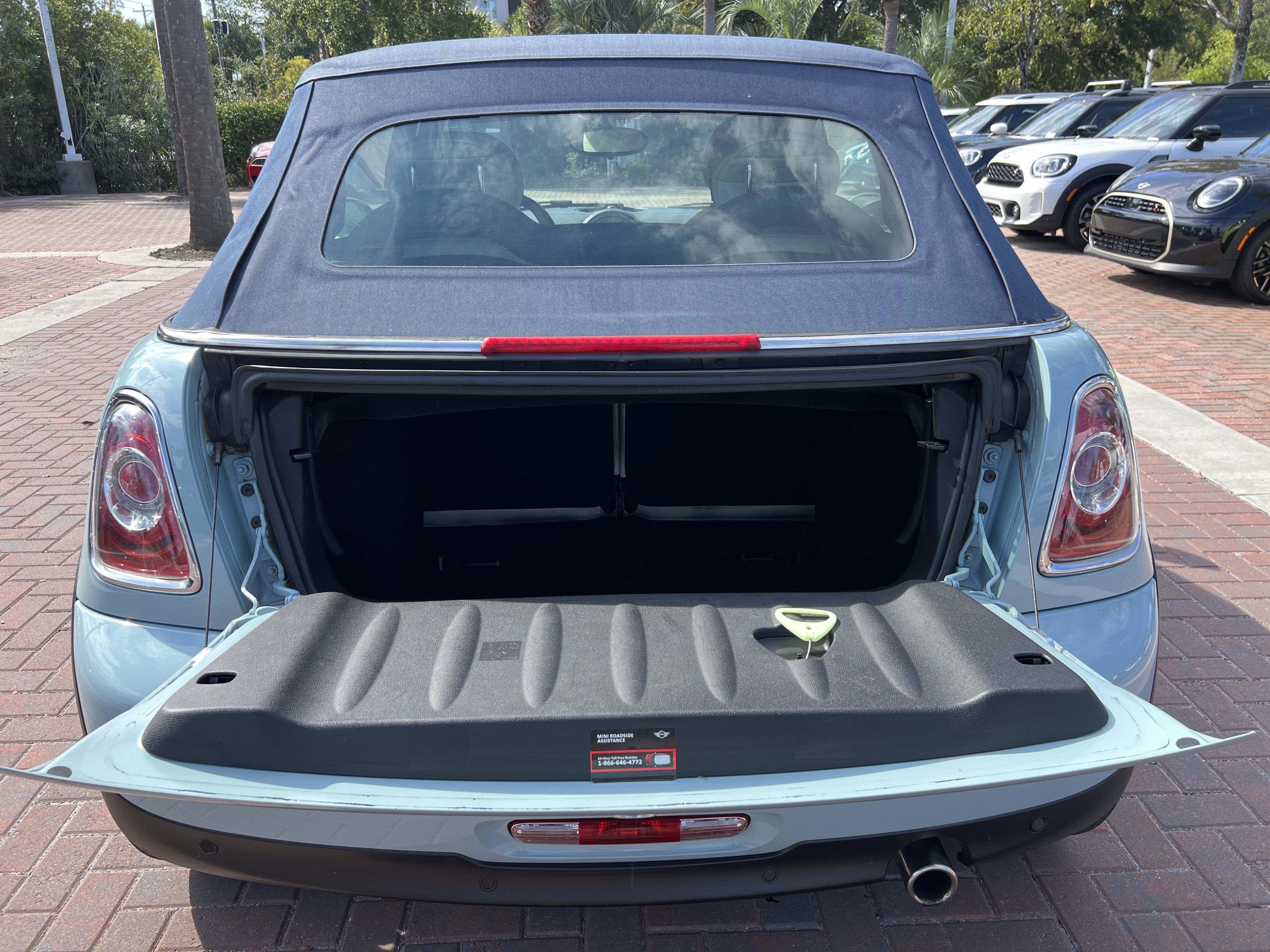 Used 2013 MINI Cooper Convertible FWD image 29