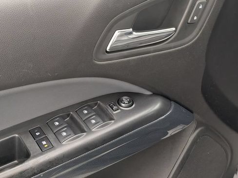 Used 2018 Chevrolet Colorado Z71 AWD/4WD image 10