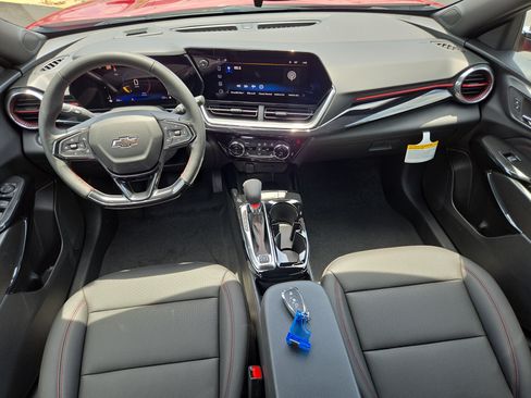 New 2026 Chevrolet Trax RS w/ Driver Confidence Package FWD image 20