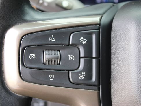 Used 2024 Chevrolet Silverado 3500 High Country w/ High Country Premium Package AWD/4WD image 18