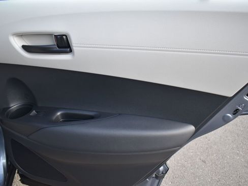 Certified 2025 Toyota Corolla Cross L image 22