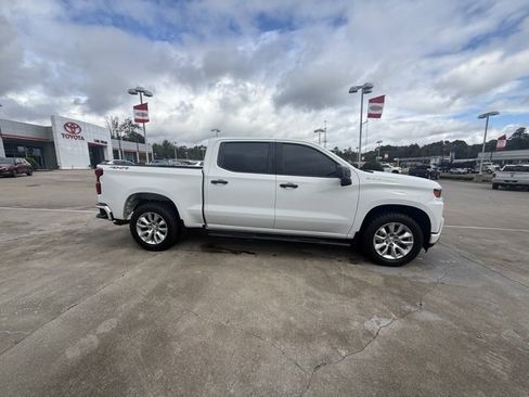 Used 2022 Chevrolet Silverado 1500 Custom w/ LPO, Blackout Package image 7