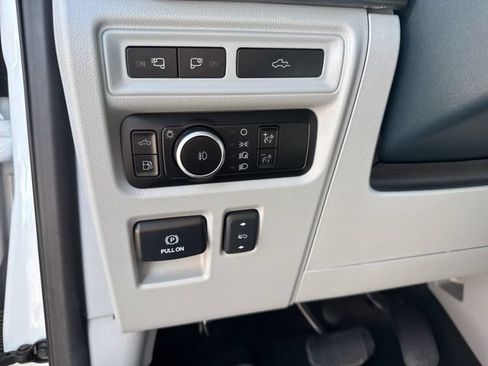 Used 2023 Ford F150 Limited AWD/4WD image 25