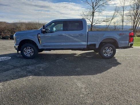 New 2026 Ford F350 Lariat image 2