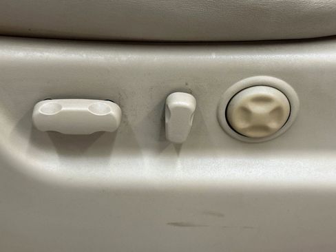 Used 2007 GMC Yukon XL Denali image 29