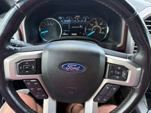 Used 2019 Ford F150 Platinum w/ FX4 Off-Road Package AWD/4WD image 17