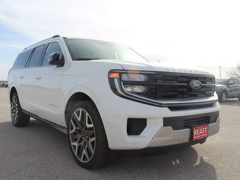 New 2026 Ford Expedition Max Platinum w/ Platinum Ultimate Package image 12