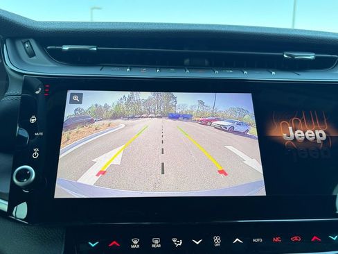 New 2026 Jeep Grand Cherokee Altitude RWD image 15