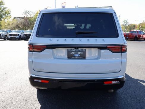 Used 2022 Jeep Wagoneer Series II image 18