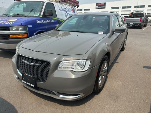 Used 2017 Chrysler 300 Limited AWD/4WD image 1