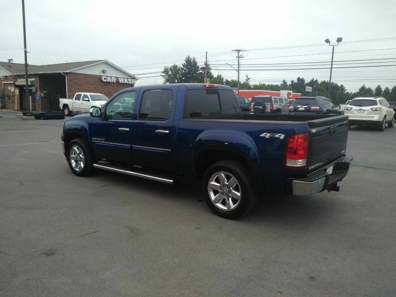Used 2012 GMC Sierra 1500 SLT w/ Heritage Edition AWD/4WD image 9