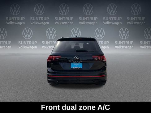 Used 2023 Volkswagen Tiguan SE R-Line FWD image 8