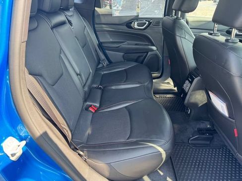 Certified 2025 Jeep Compass Trailhawk w/ Sun & Sound Group AWD/4WD image 16